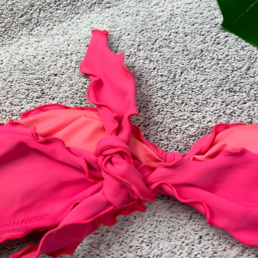 Victoria’s Secret ruffle bandeau bikini top - Picture 5 of 8